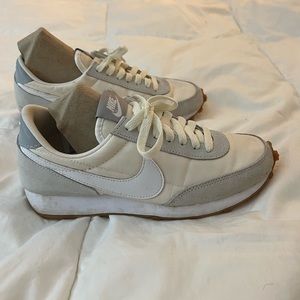 Nike waffle trainer 6.5